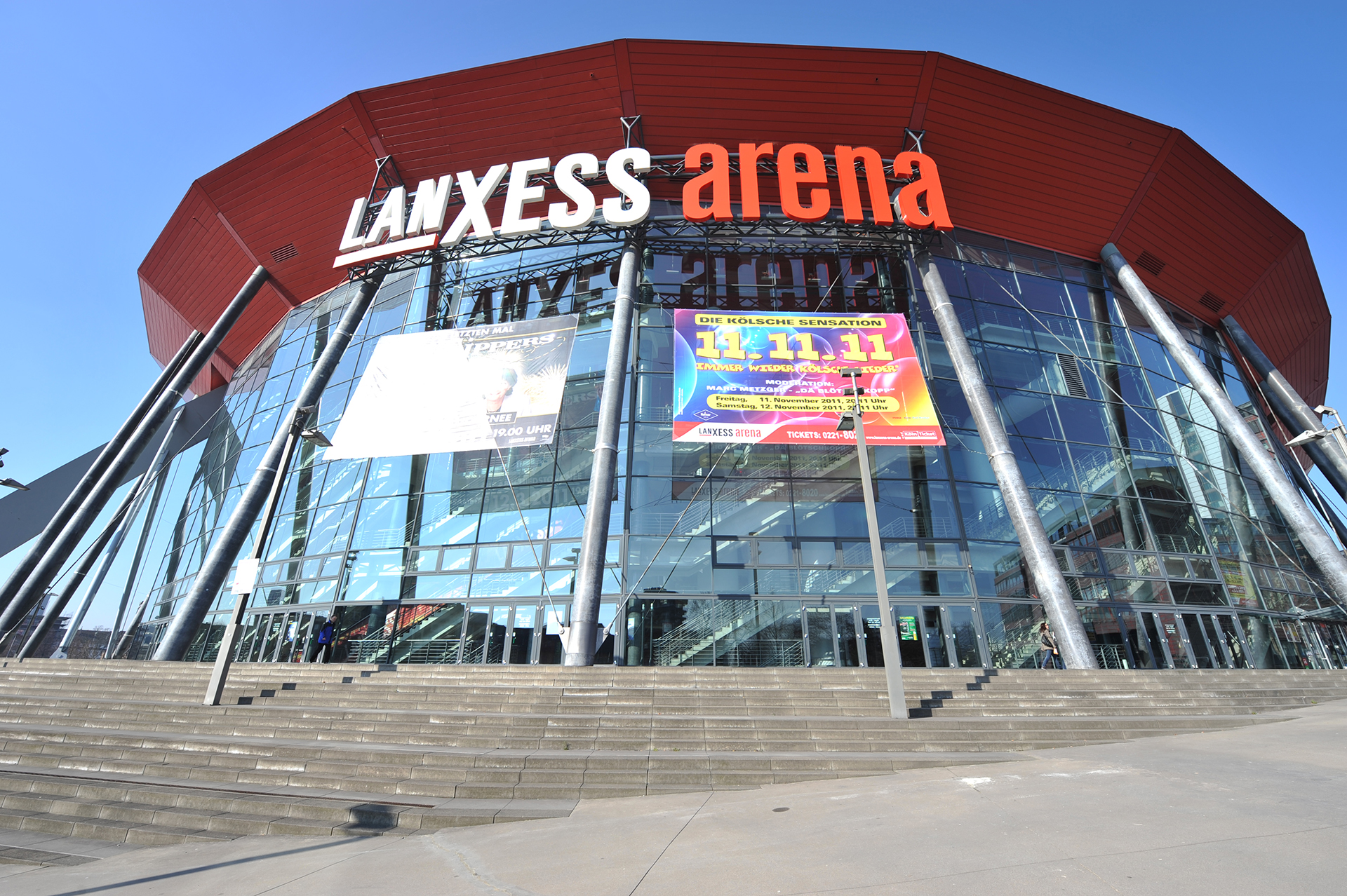 Lanxess Arena im Sichtweite